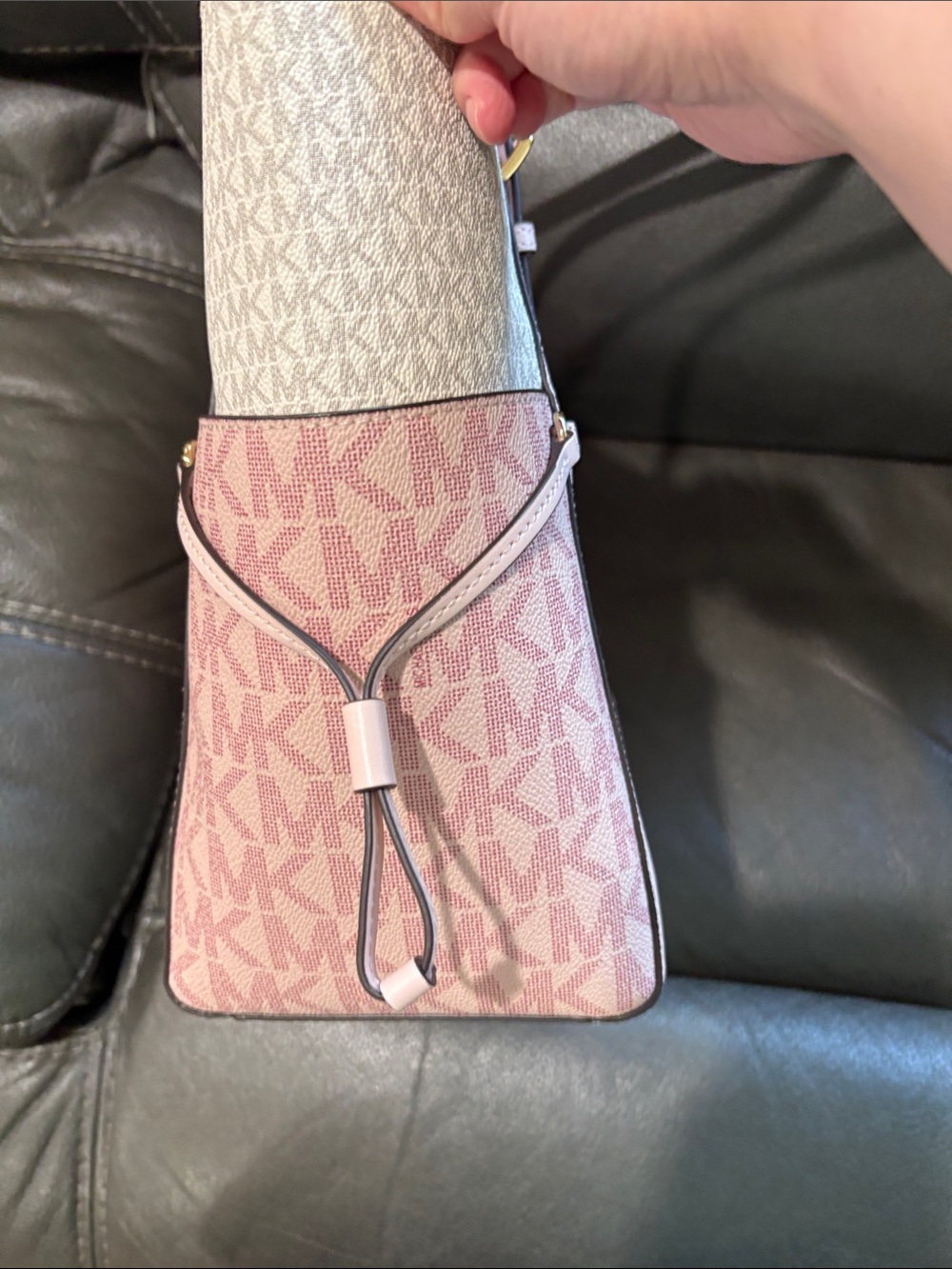 Michael Kors blush multi large tote - Picture 6 of 13